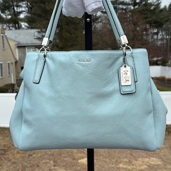 Beautiful coach kitt handbag with matching wallet - Picture 14 of 14